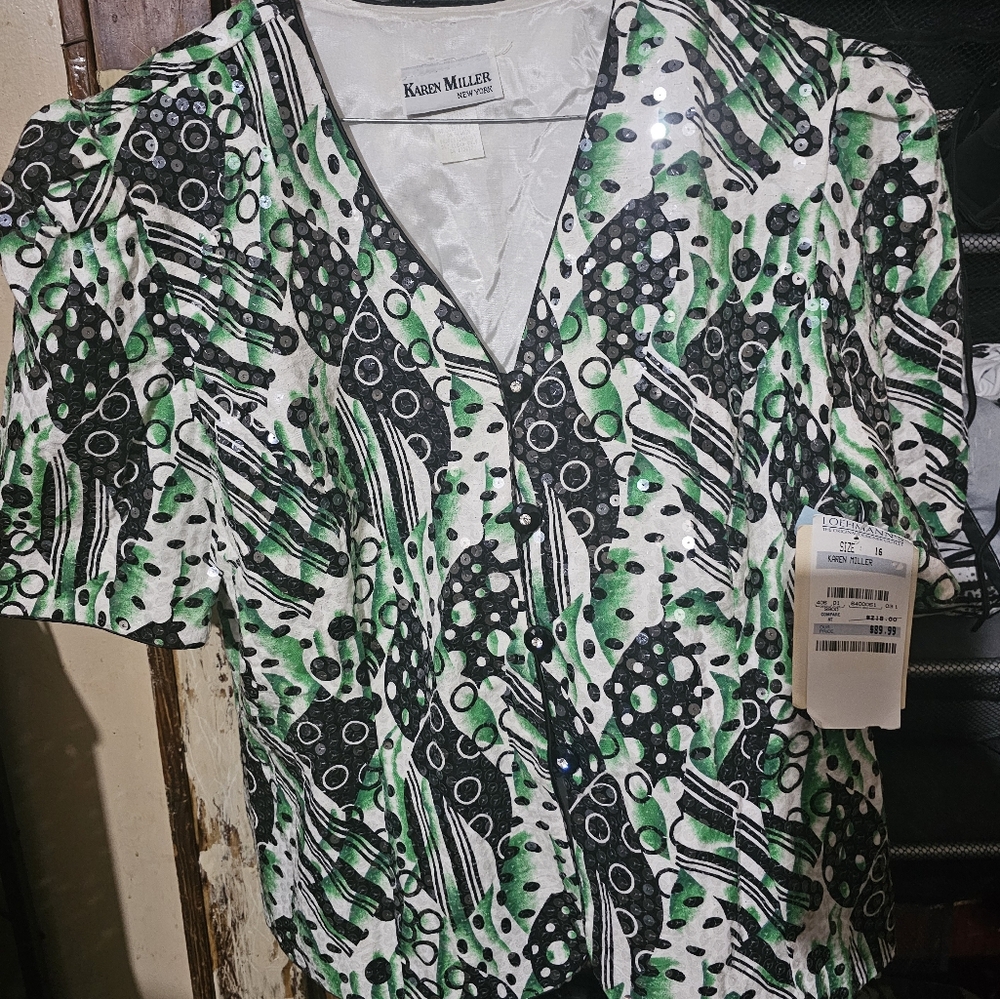 Karen Miller Women's Vintage 80's Green and Black Patterned Shirt